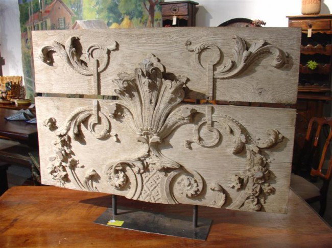 19th C. Architectural Element Mounted on Stand: An Antique French Painted Louis XIV/Regence Transitional Style Architectural Fragment- Mounted on Iron Stand Ð 19th C. Condition: Minor loss of leaf motif This antique architectural fragment features