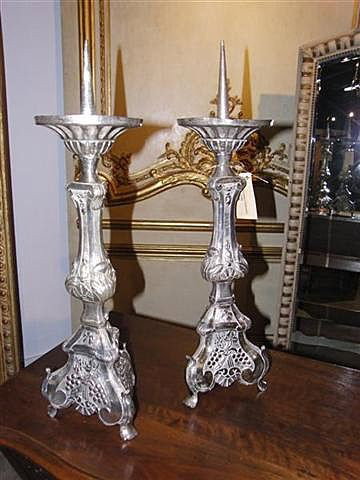 Pair of Silverplate Candlesticks: Pair of Silverplate Candlesticks