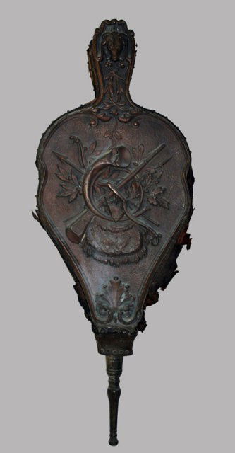 Fireplace Bellows Large Copper Repousse: A most amazing Fireplace Bellows. Dating from the early 1800Õs.They are hand hammered copper over wood .The depth & definition /repousse work is almost beyond description. The designs are so truly cl