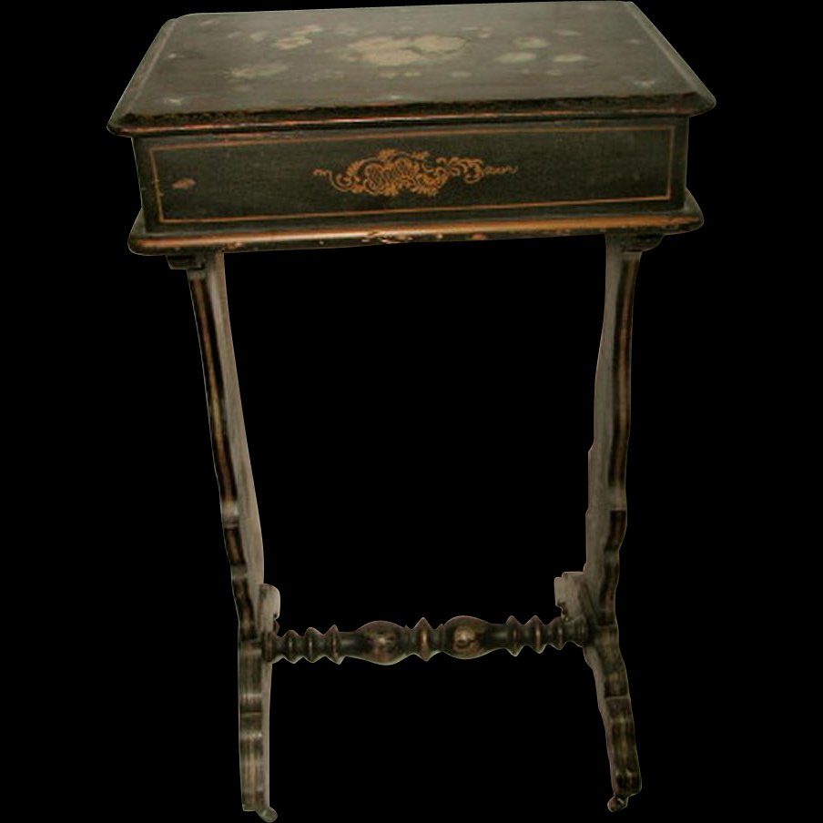 Sewing Table Chest France Hand Painted 18th Century: Decorative hand painted French sewing table from the 18th century has beautiful painted on the lid in blue and cream floral with gilt around the corners,lip and edges. Additional gilt painting around