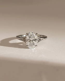 Certified 5 Carat Oval Cut 14kt Solid White Gold Lab Grown Diamond Ring: Certified 5 Carat Diamond Oval Cut 14kt Solid White Gold Ring Lab Grown Diamond Ring, 14Kt/59% Hallmarked White Gold Ring size - US 7, Color- E, Clarity -VVS1, Diamond Weight: 5 Ct,Oval Cut. Free
