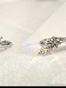 Certified 3.5 Carat Heart Cut 14kt Solid White Gold Lab Grown Diamond Ring: Certified 3.5 Carat Diamond Heart Cut 14kt Solid White Gold Ring Lab Grown Diamond Ring, 14Kt/59% Hallmarked White Gold Ring size - US 7, Color- D, Clarity -VS1, Diamond Weight: 6.5 Ct,Heart Cut.