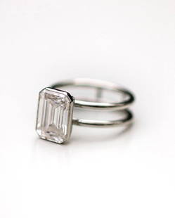 Certified 4 Carat Emeald Cut 14kt Solid White Gold Lab Grown Diamond Ring: Certified 4 Carat Diamond Emerald Cut 14kt Solid White Gold Ring Lab Grown Diamond Ring, 14Kt/59% Hallmarked White Gold Ring size - US 7, Color- F, Clarity -VVS1, Diamond Weight: 4 Ct,Emerald Cut.