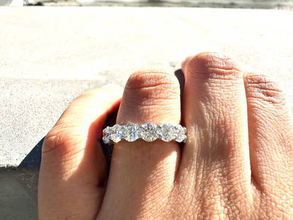 Certified 3 Carat Round Cut 14kt Solid White Gold Lab Grown Diamond Ring: Certified 3 Carat Diamond Round Cut 14kt Solid White Gold Ring Lab Grown Diamond Ring, 14Kt/59% Hallmarked White Gold Ring size - US 7, Color- F, Clarity -VVS1, Diamond Weight: 3 Ct,Round Cut. Shippin