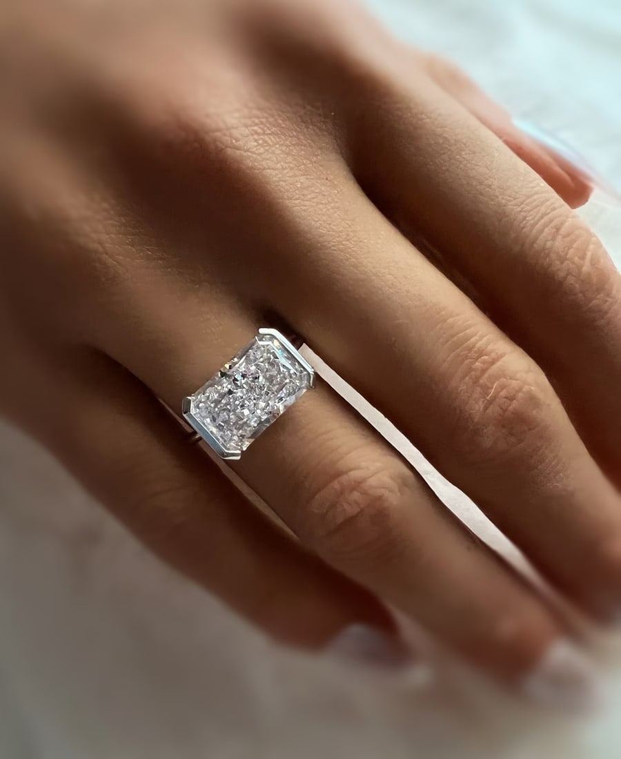 Certified 8 Ct. Lab Grown Diamond Promise Ring in 14K Solid White Gold (1 of 3)