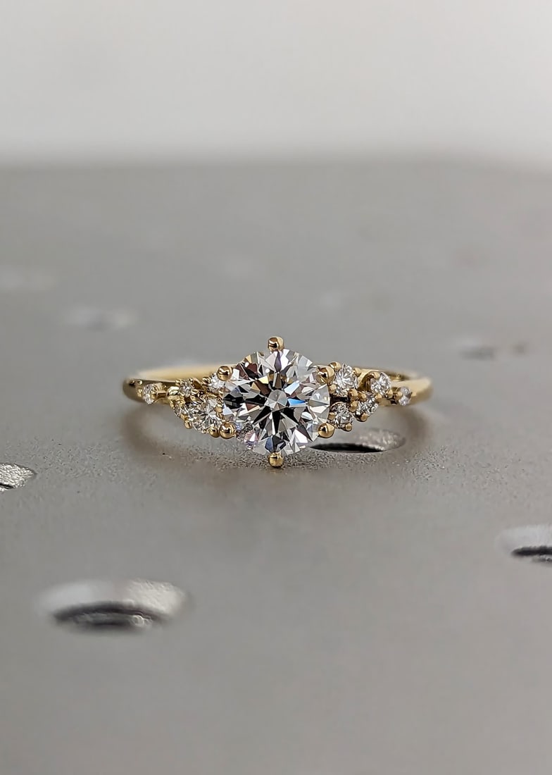 Certified 2.50 Ct. Lab Grown Diamond Promise Ring in 14K Solid Yellow Gold (1 of 4)