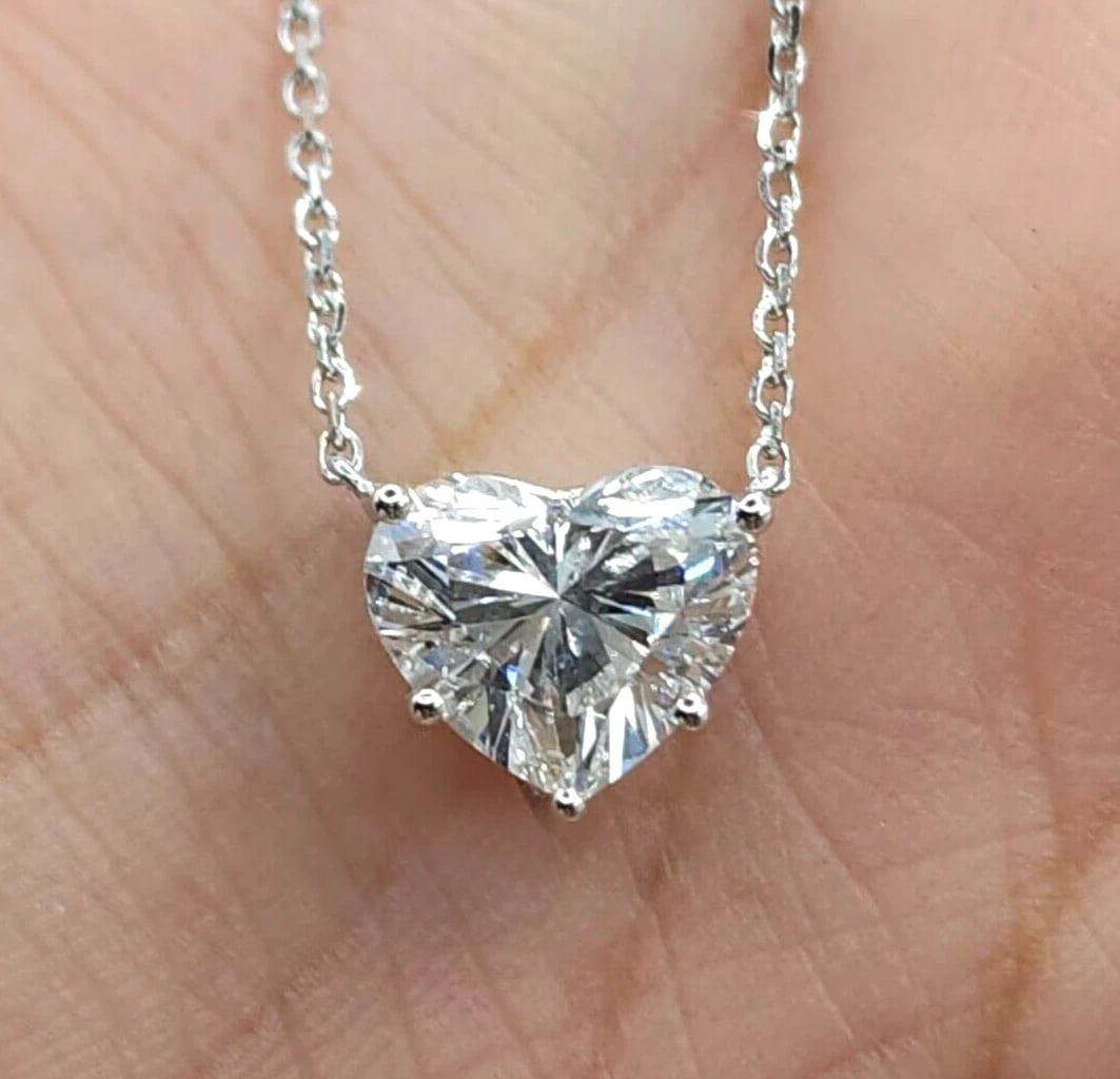 10 Ct Certified Treated Off White Diamond Solitaire Heart Pendant In 925 Silver (1 of 3)