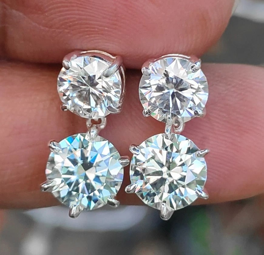 Certified 8 Ct Treated Off White Diamond Solitaire Stud Earrings, 925 Silver (1 of 3)