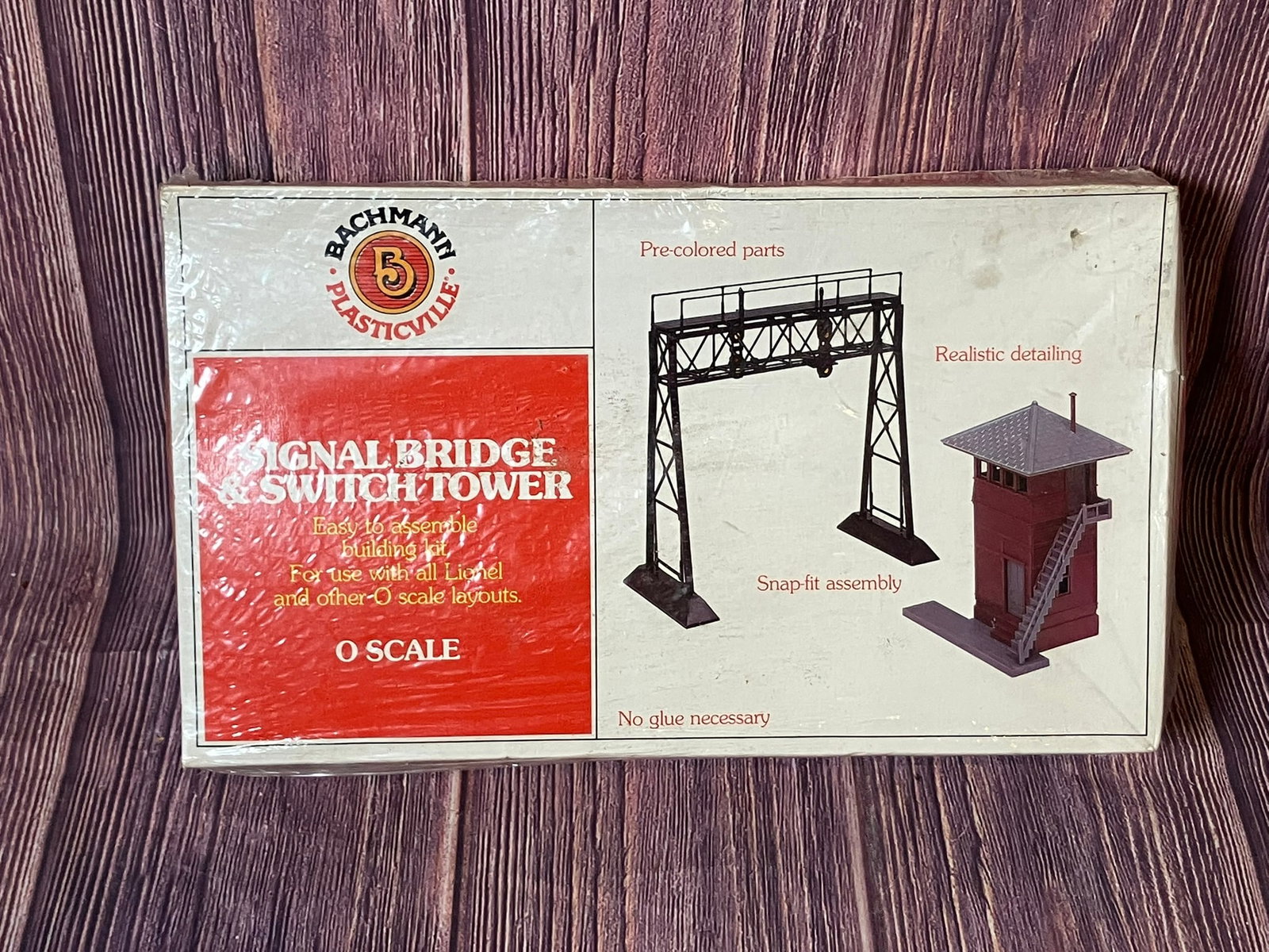 Bachmann O Scale Signal Bridge #1951: Bachmann O Scale Signal Bridge #1951