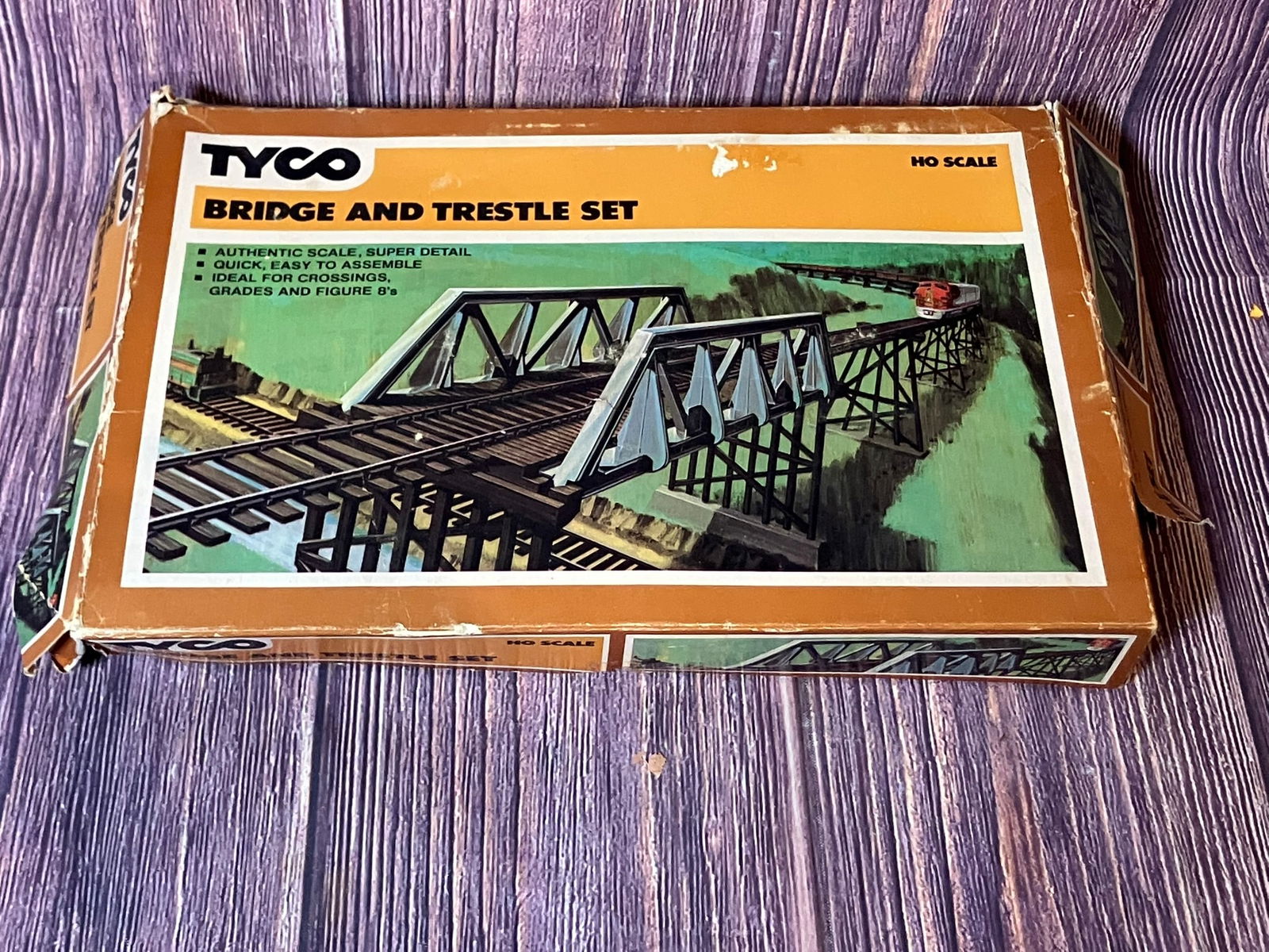 TYCO HO Scale Bridge & Tressle Train Set (1 of 2)