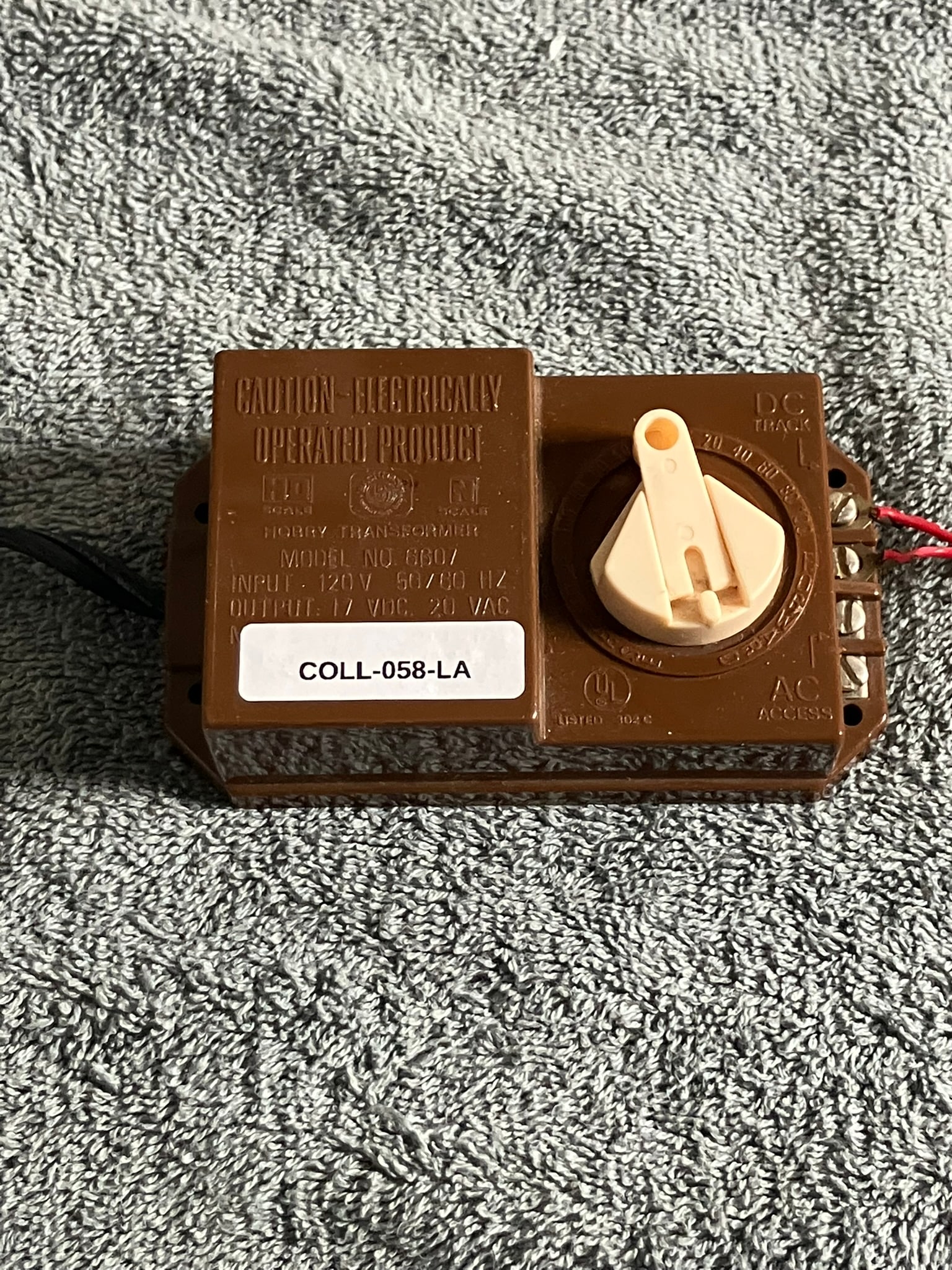 Bachmann N / HO Scale Hobby Transformer Model 6607 (1 of 2)