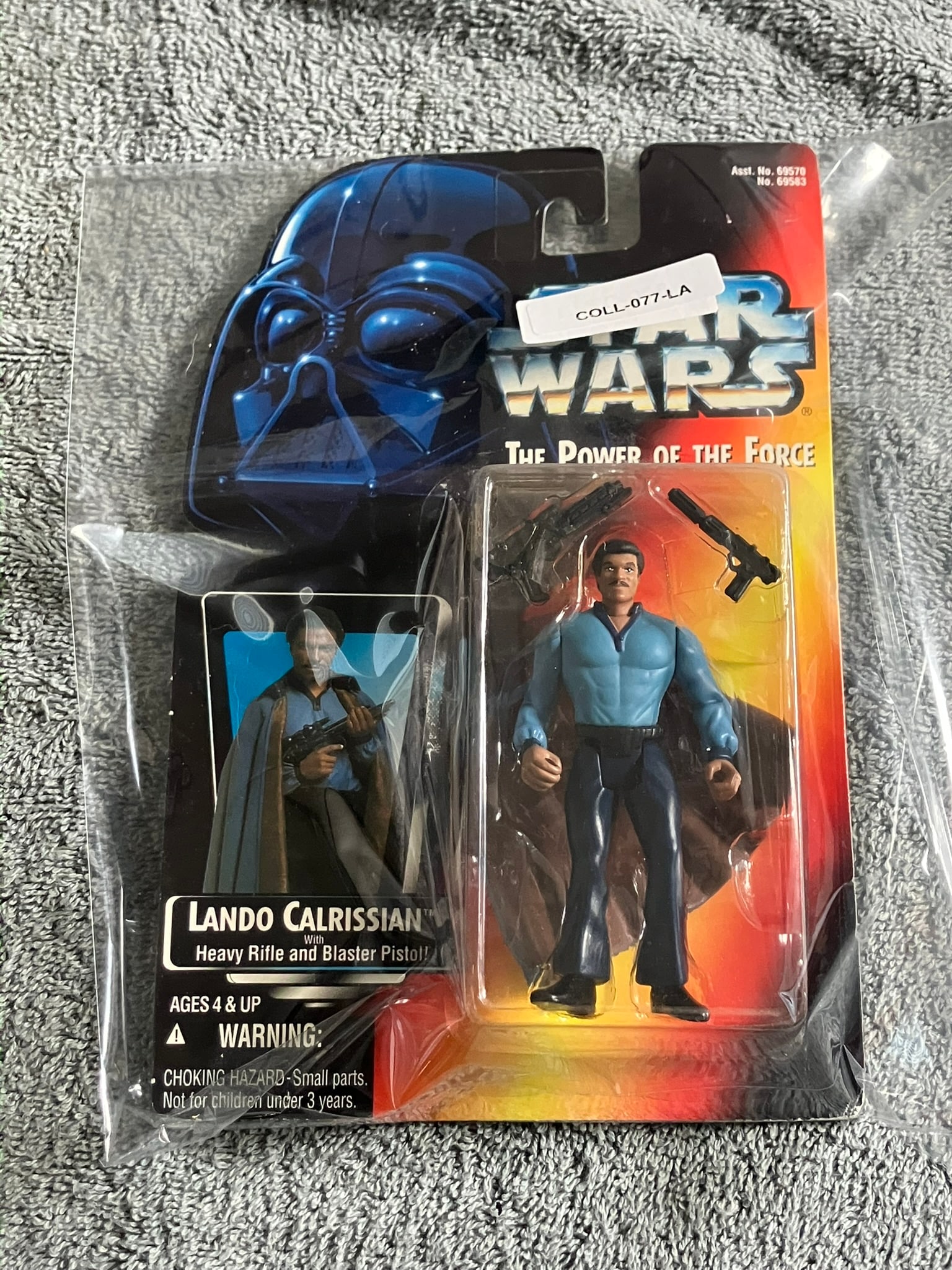 Star Wars: (POTF2) Lando Calrissian Action Figure from Kenner, 1995.: Own a piece of 1990s Star Wars history with this Lando Calrissian Action Figure from Kenner’s The Power of the Force series.Includes Heavy Rifle and Blaster Pistol accessoriesOriginal orange cardbac