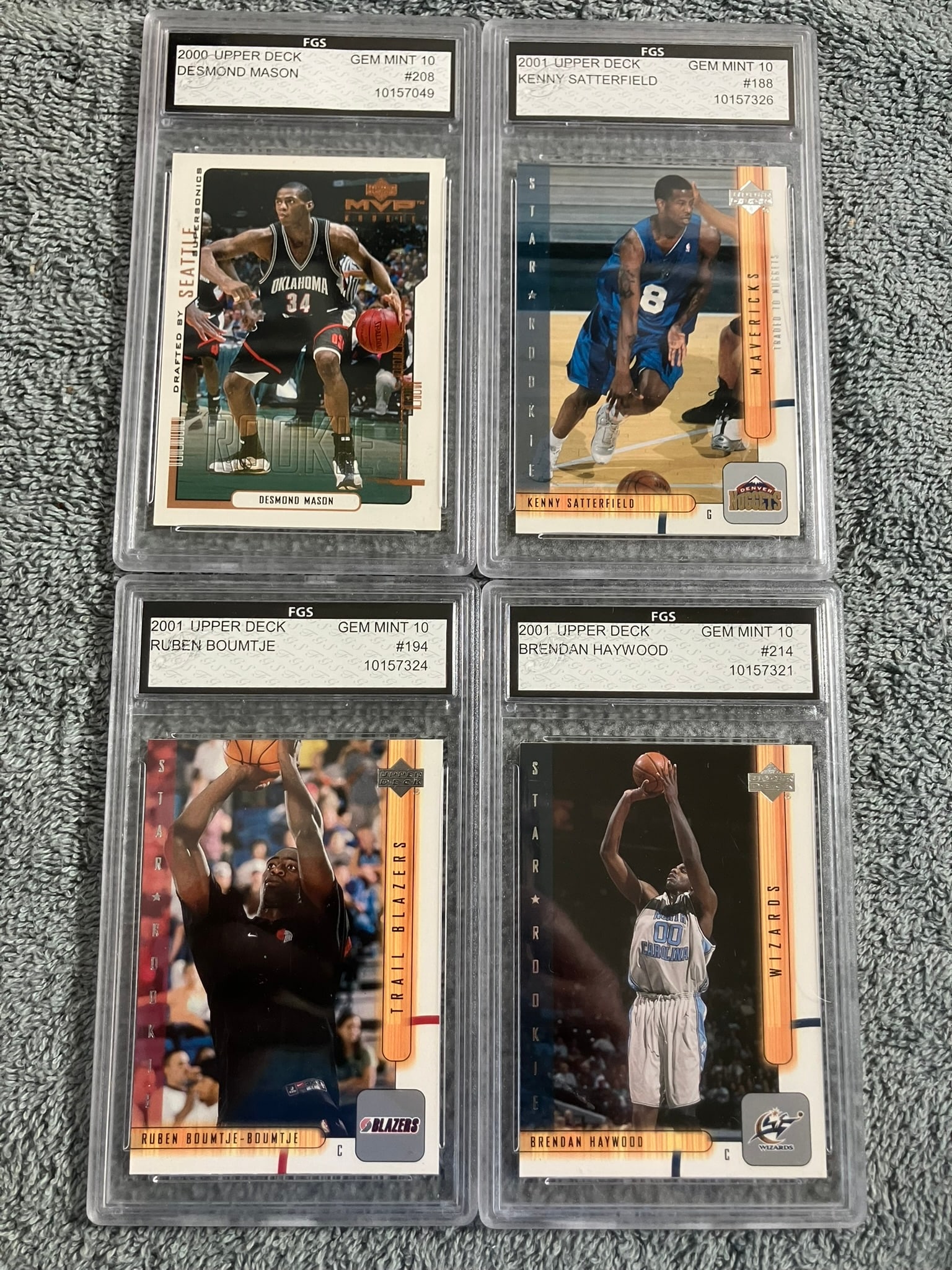 4 FGS-graded (GEM MINT 10) basketball rookie cards from 2000–2001 (1 of 2)