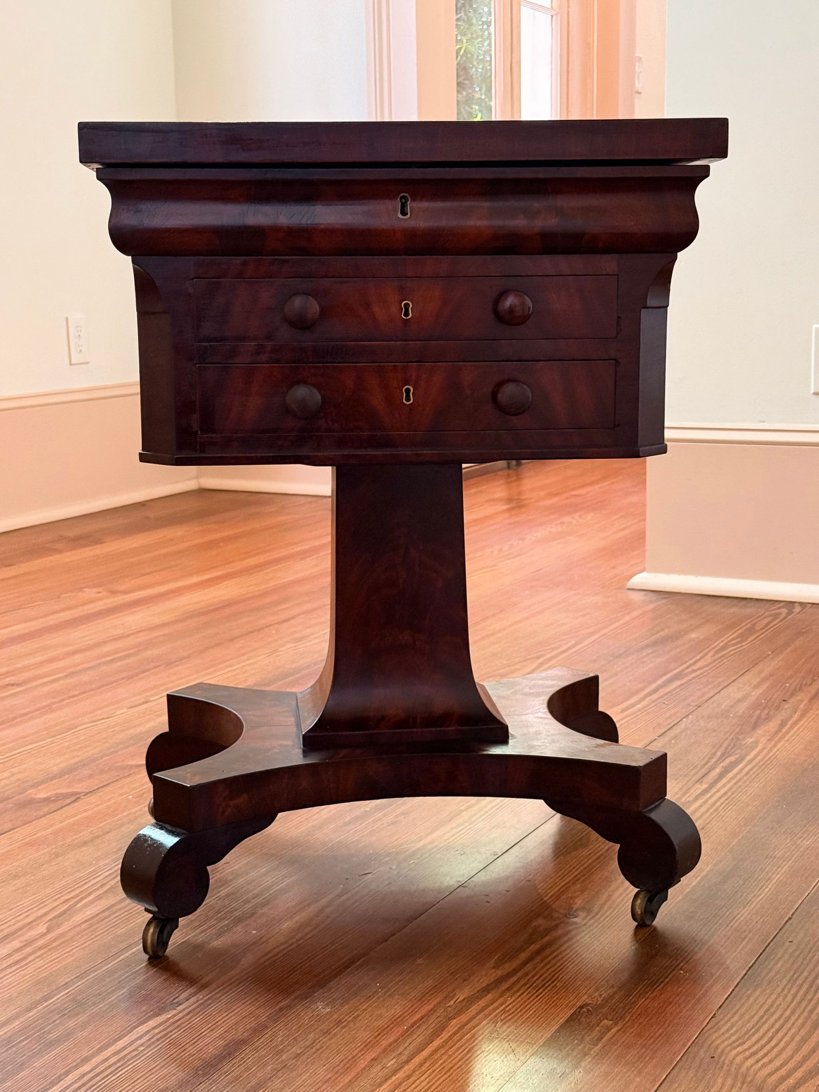 American Gothic Mahogany work table  c.1815 Fine. (1 of 15)