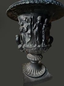 Borghese Cast Iron Urn Large
