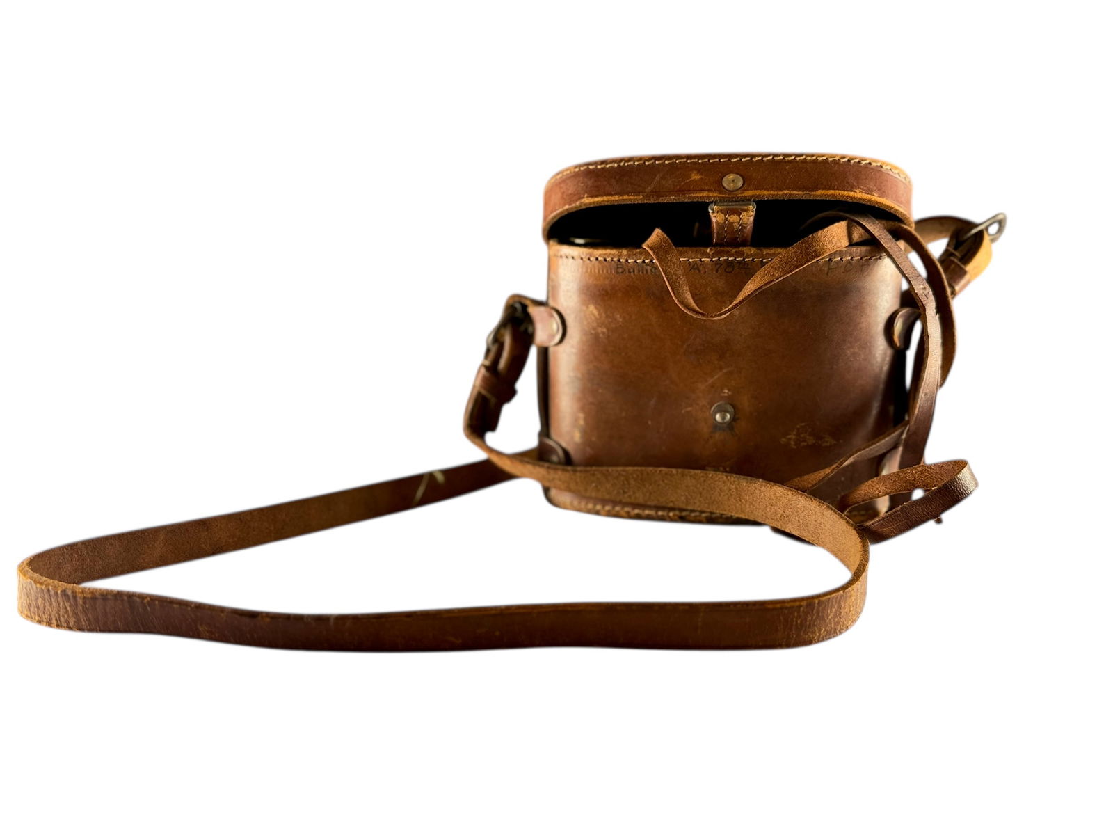 Lemaire Fabt Paris Binoculars WW1: Lemaire Fabt Paris binoculars World War 1 . Active duty , Retains Original leather tote , bands , straps, pins, latches and clamps intact.