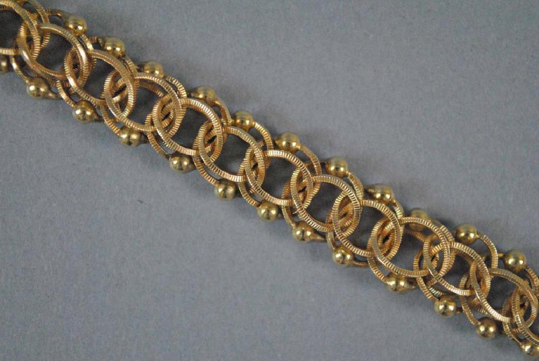 GOLD FANCY CABLE LINK BRACELET, 25.9GMS. (1 of 2)