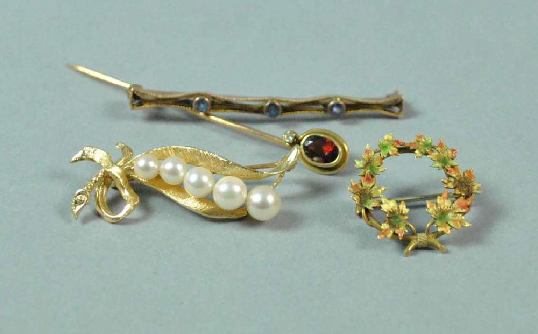 (4) GOLD PINS (1 of 1)