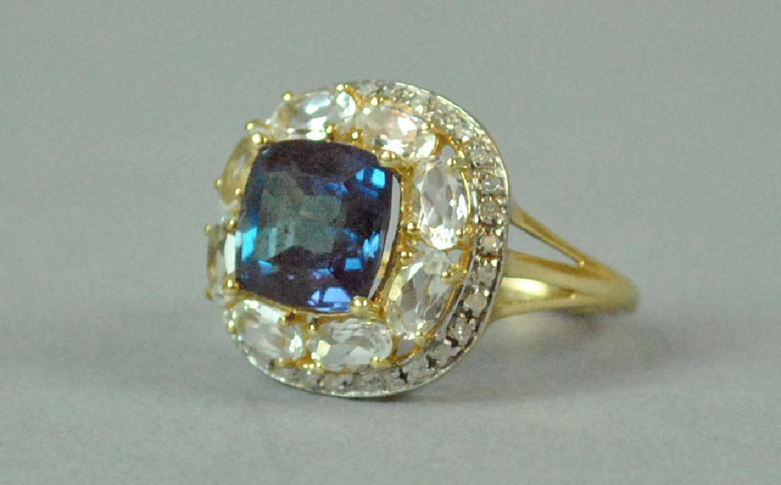 14K COLOR-CHANGE SPINEL & DIAMOND RING (1 of 4)