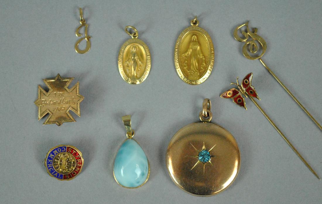 (9) PIECE GOLD JEWELRY GROUP (1 of 1)