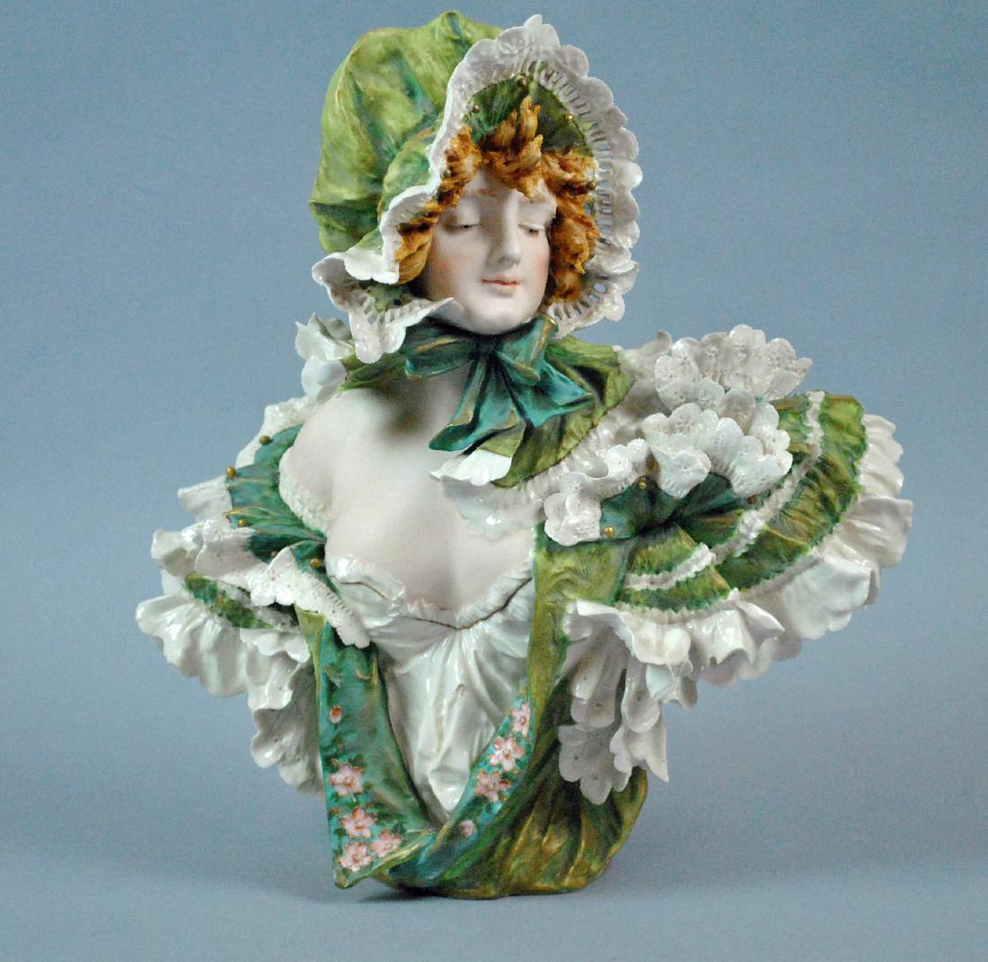 AMPHORA TURN TEPLITZ PORCELAIN BUST (1 of 4)