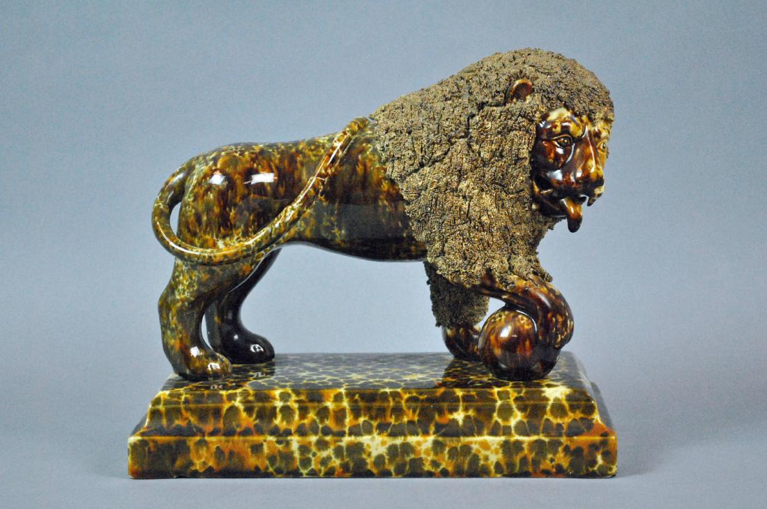 ATTR TO LYMAN FENTON FLINT ENAMEL LION FIGURE (1 of 9)