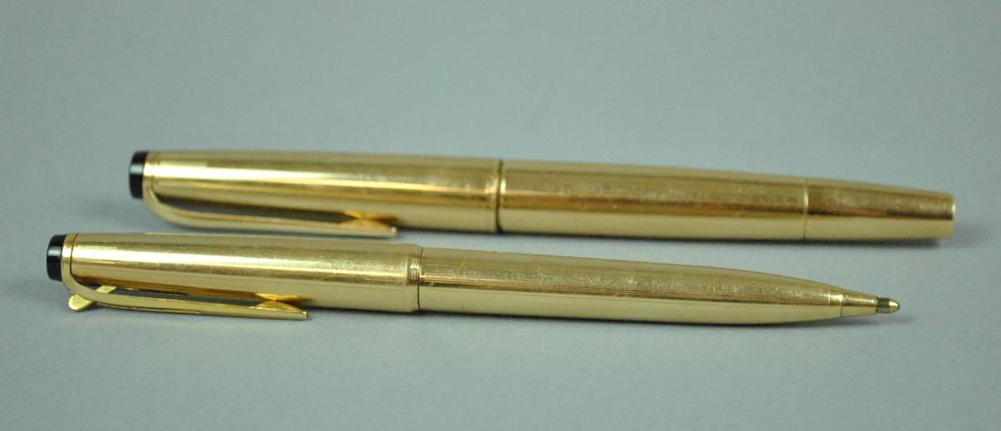 (2) MONT BLANC PENS - FOUNTAIN & ROLLER (1 of 4)