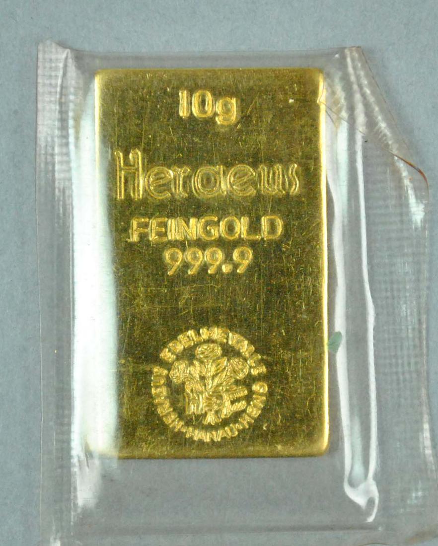 HERAEUS 10 GRAM .999 FINE GOLD BAR (1 of 2)