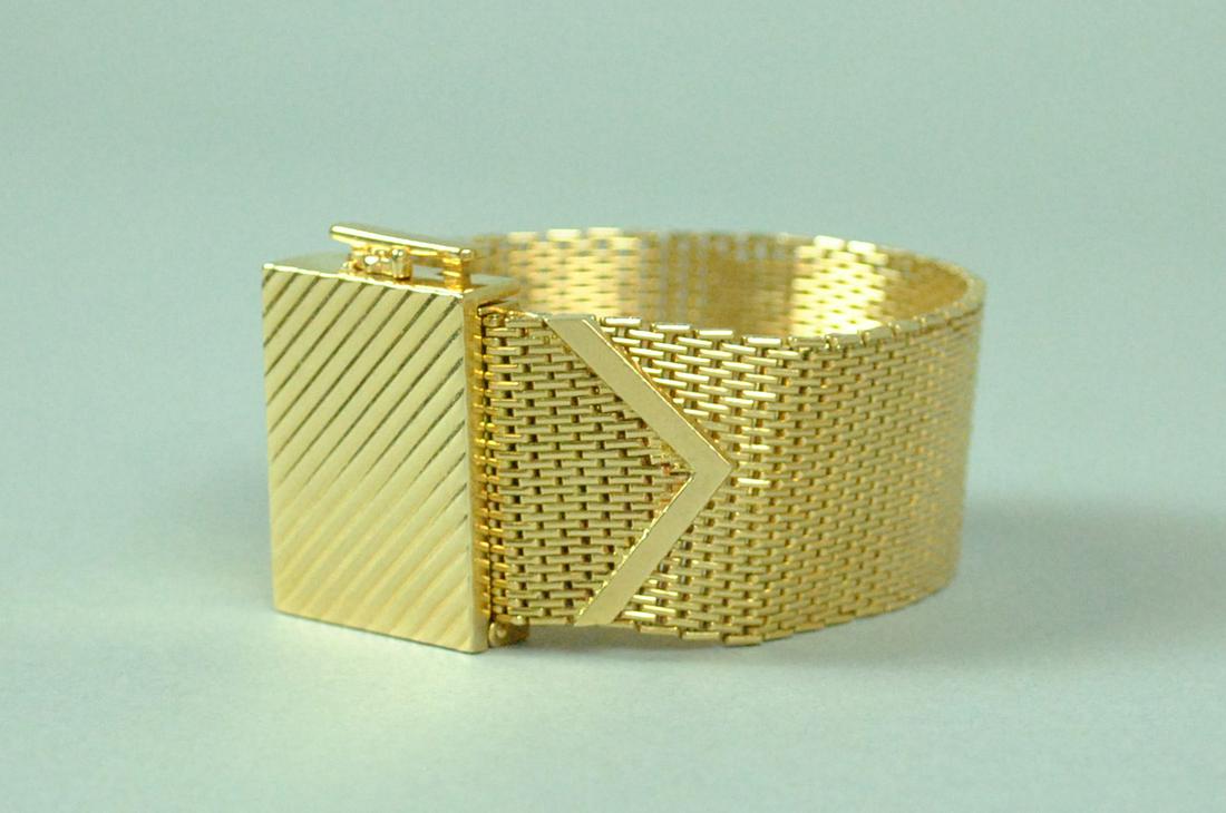 14K ADJUSTABLE MESH LINK BRACELET, 115GMS. (1 of 4)