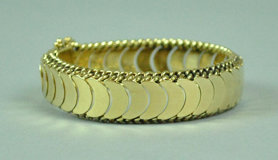 14K HALF-MOON LINK BRACELET, 50GMS. (1 of 4)