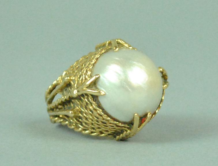 14K MABE PEARL RING (1 of 4)