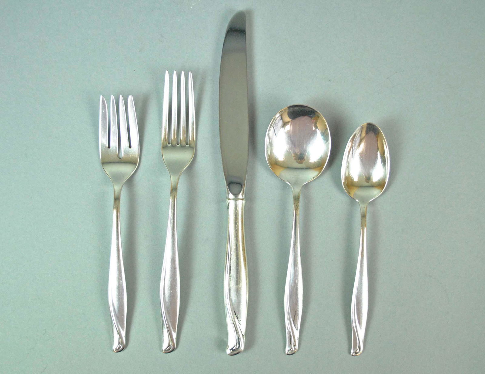 (60) PIECE ALVIN STERLING FLATWARE SERVICE (1 of 1)
