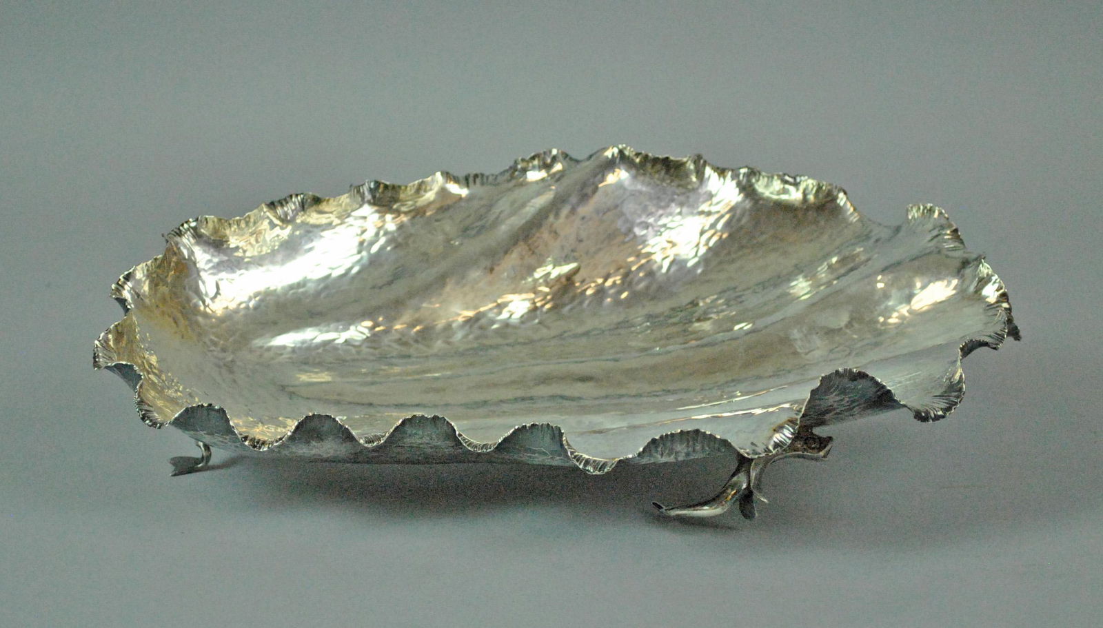 LARGE STERLING DOLPHIN-FOOTED SHELL FORM BOWL (1 of 4)