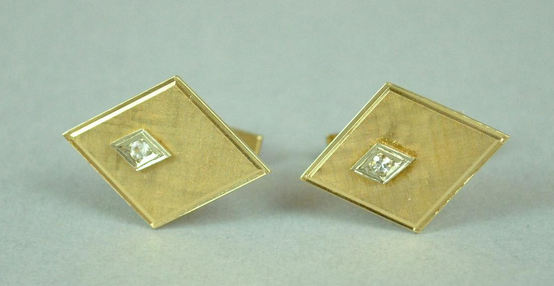 PAIR 14K MARQUISE FORM CUFFLINKS (1 of 3)