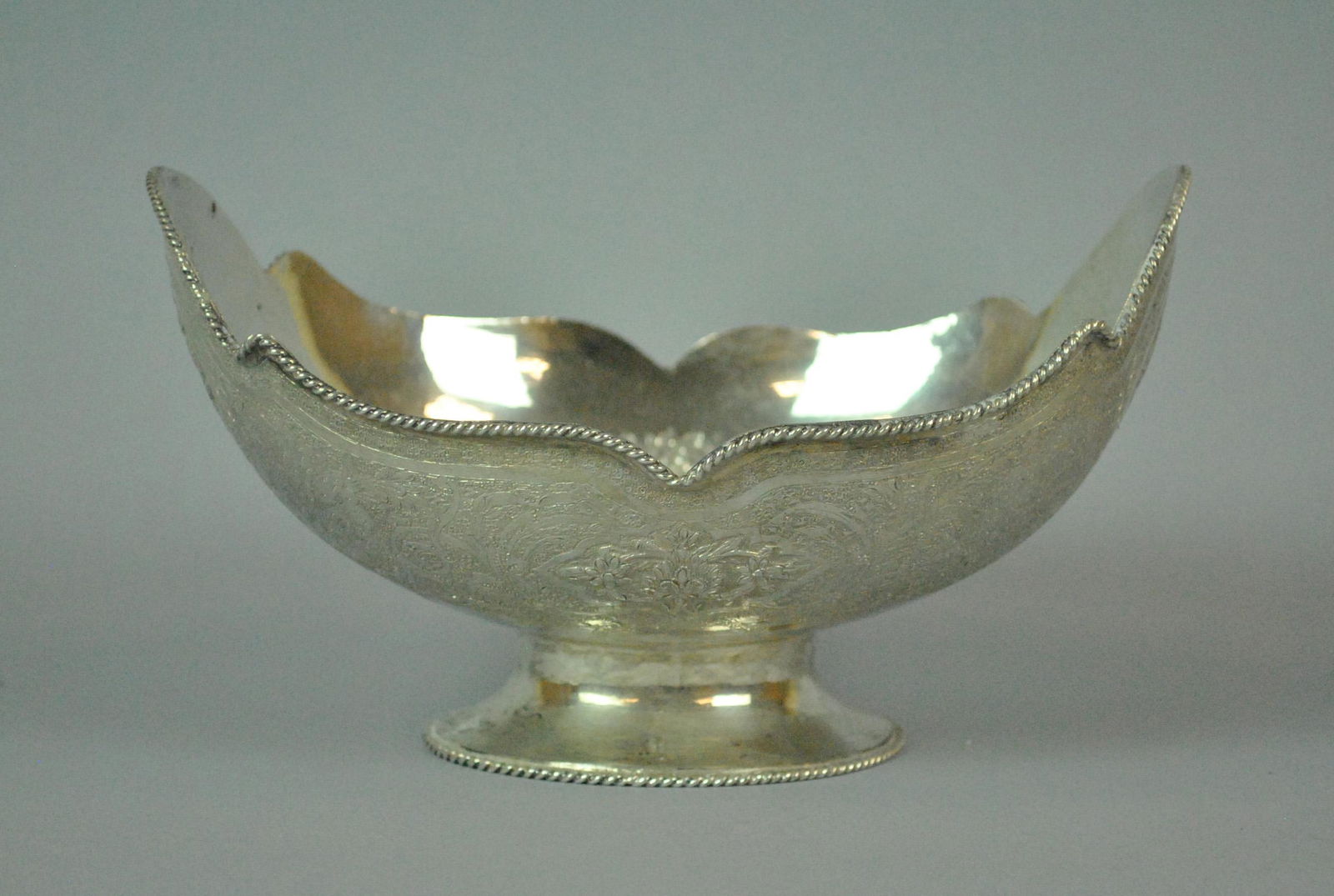IRANIAN PERSIAN SILVER FOOTED BOWL (1 of 3)