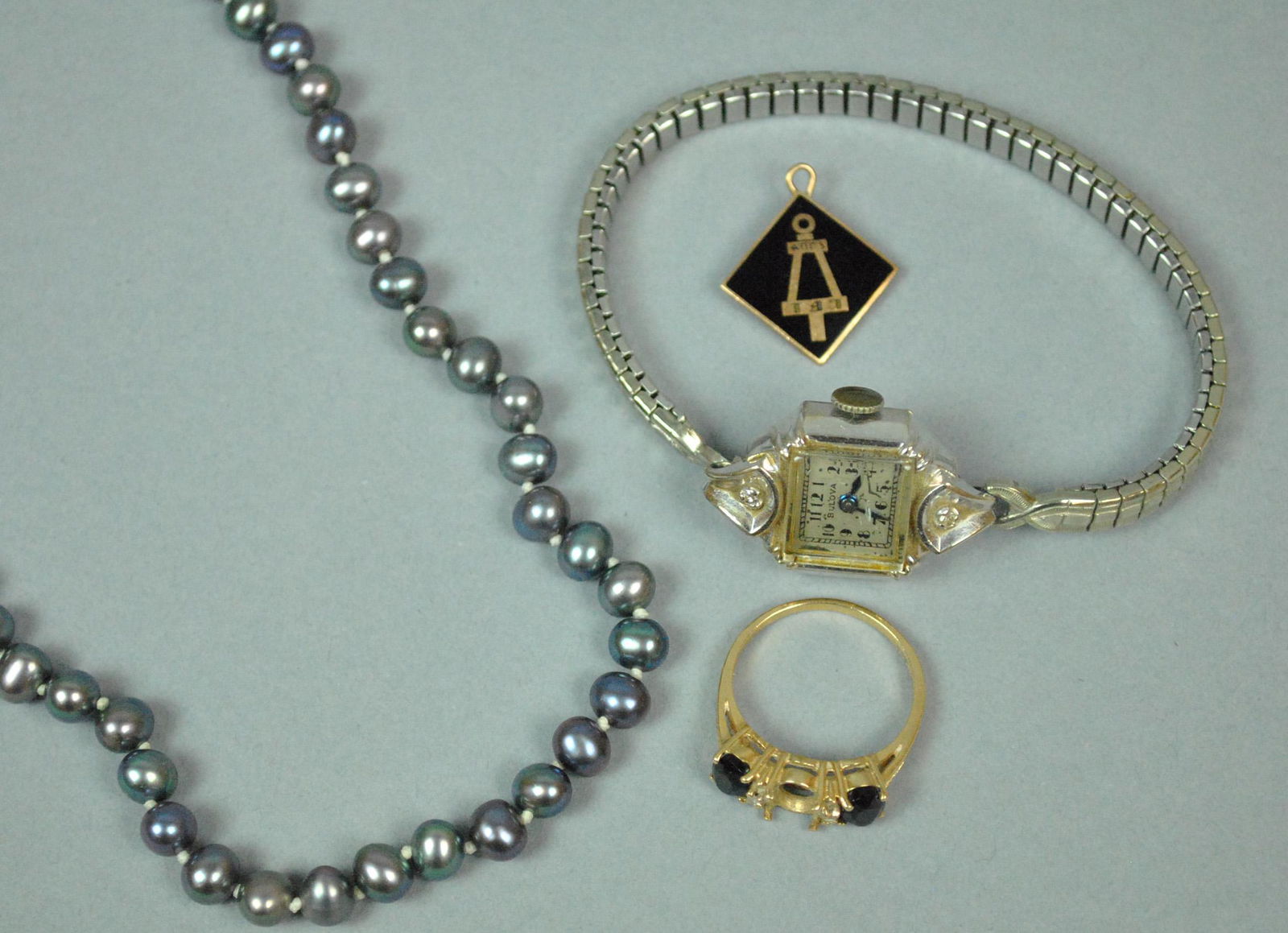 (4) PIECE GOLD JEWELRY GROUP (1 of 1)