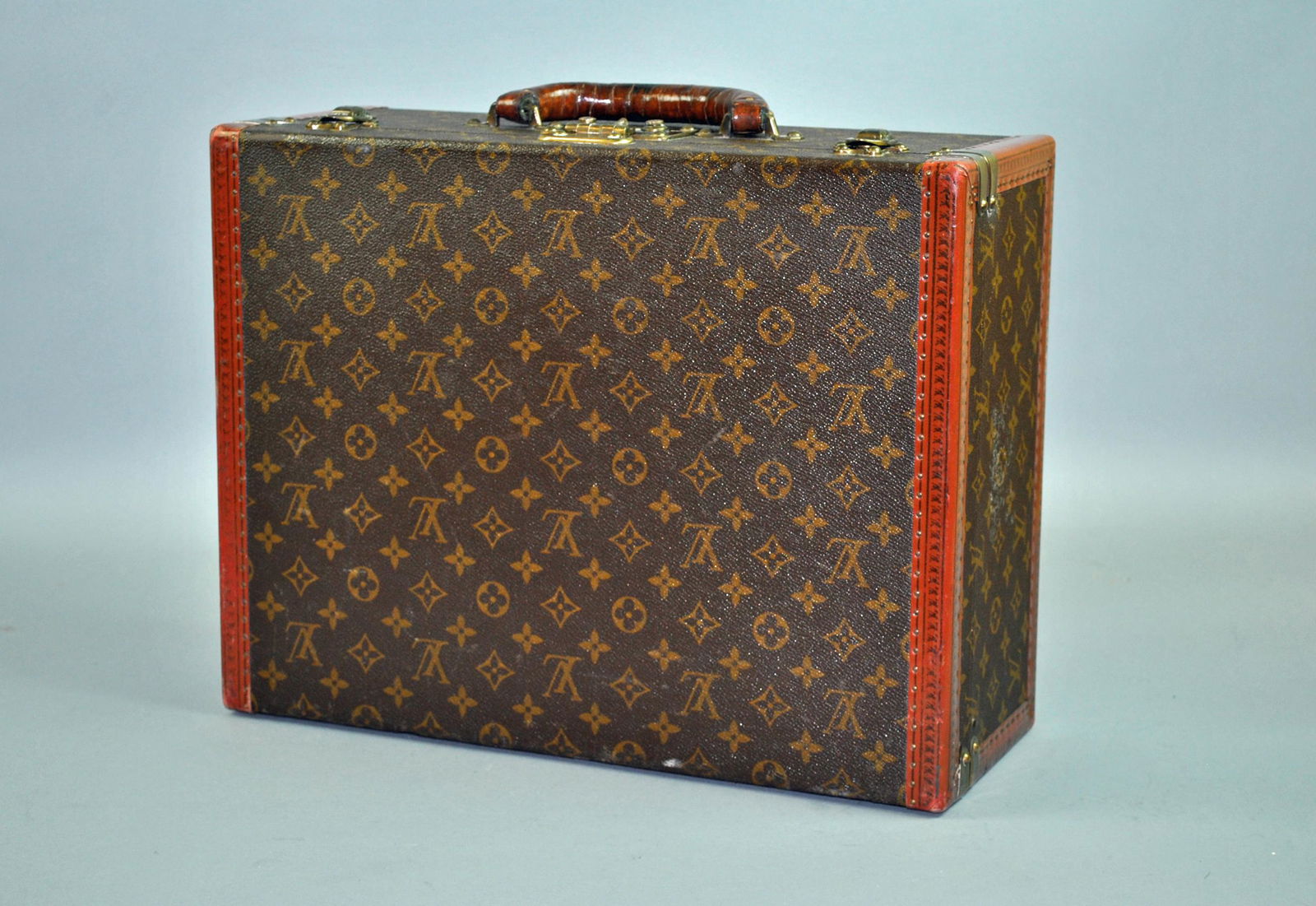 LOUIS VUITTON HARD SIDED SUITCASE (1 of 7)