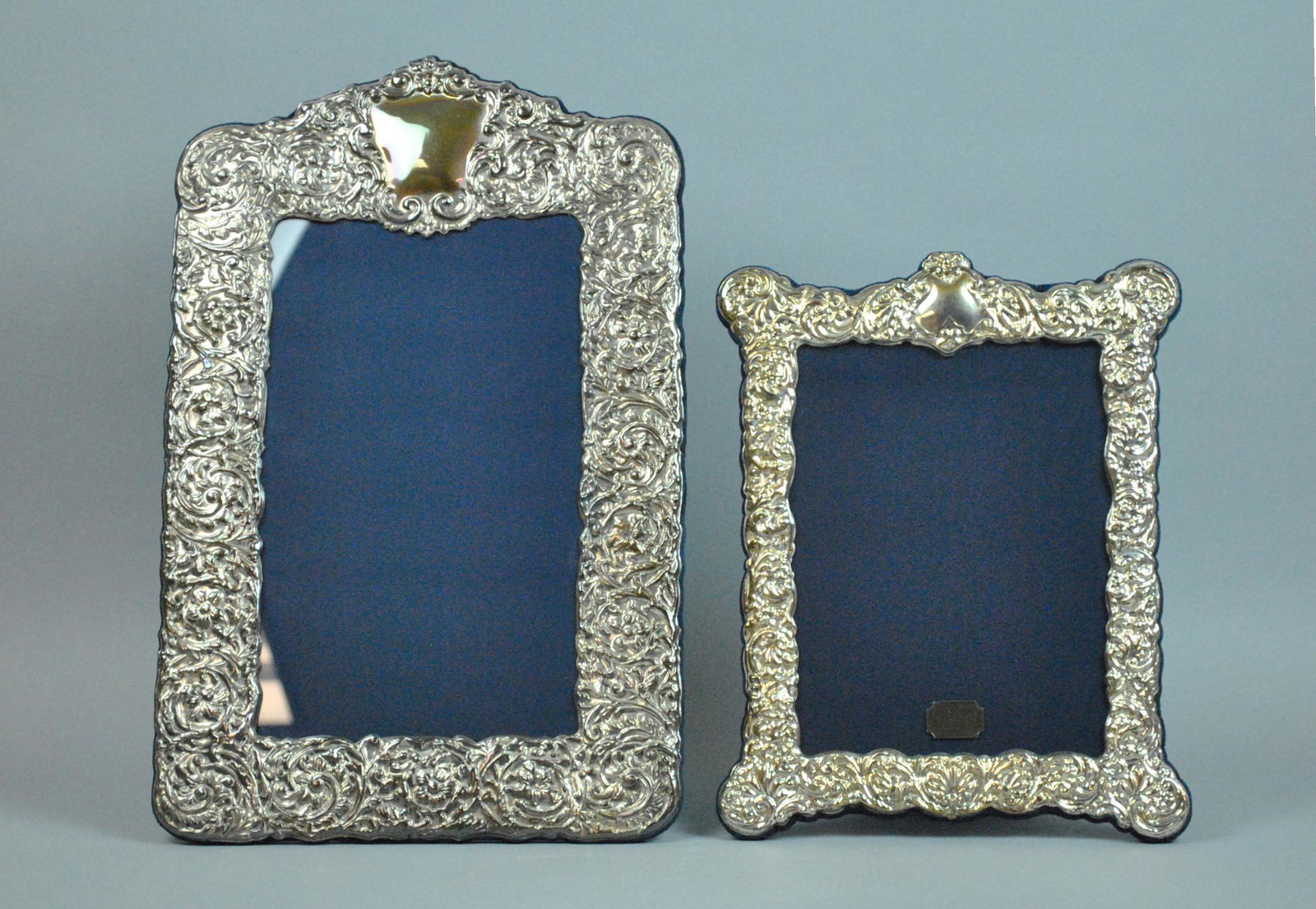 (2) ENGLISH SHEFFIELD STERLING PICTURE FRAMES (1 of 2)