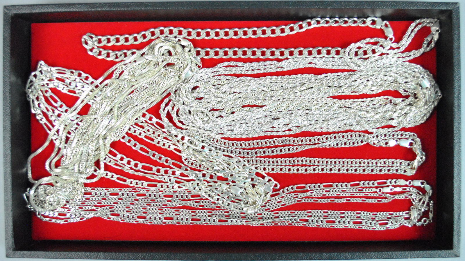 (31) STERLING SILVER NECKLACES (1 of 5)