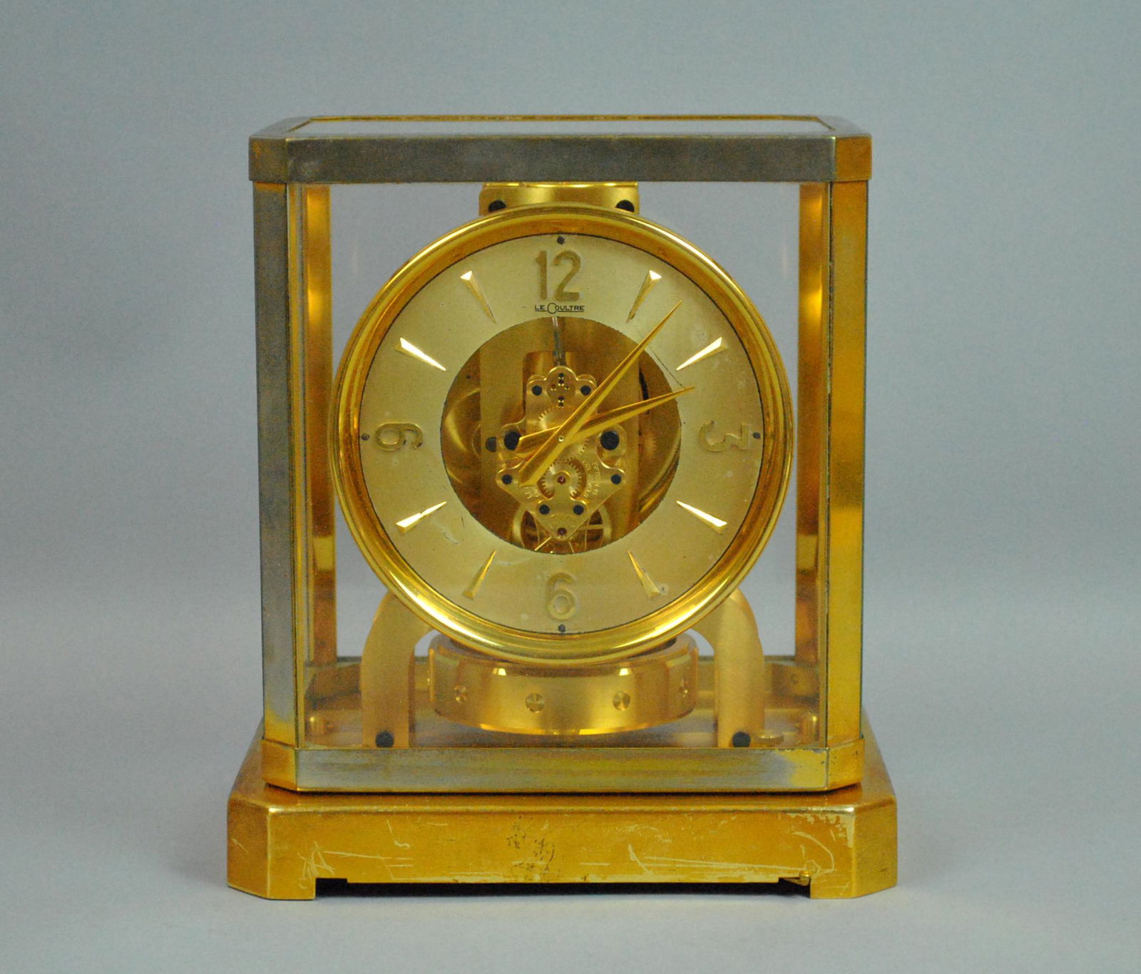 LE COULTRE ATMOS CLOCK MODEL 519 (1 of 3)