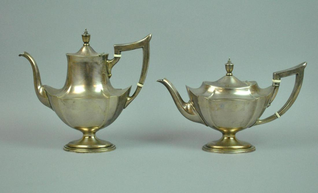 GORHAM PLYMOUTH PATTERN STERLING TEA & COFFEE POT (1 of 1)