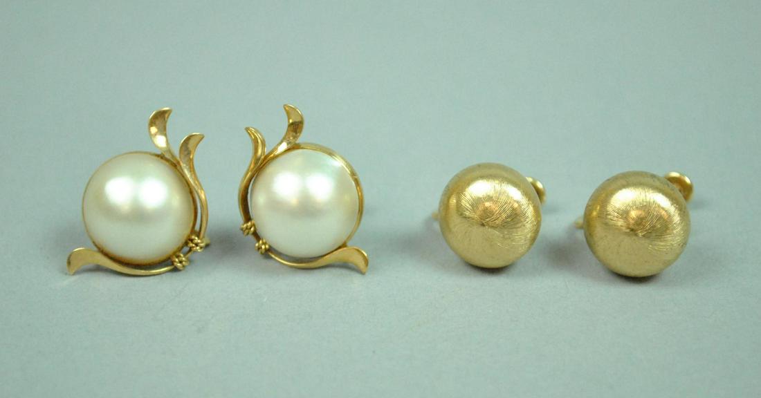 (2) PAIRS 14K SCREWBACK EARRINGS (1 of 2)