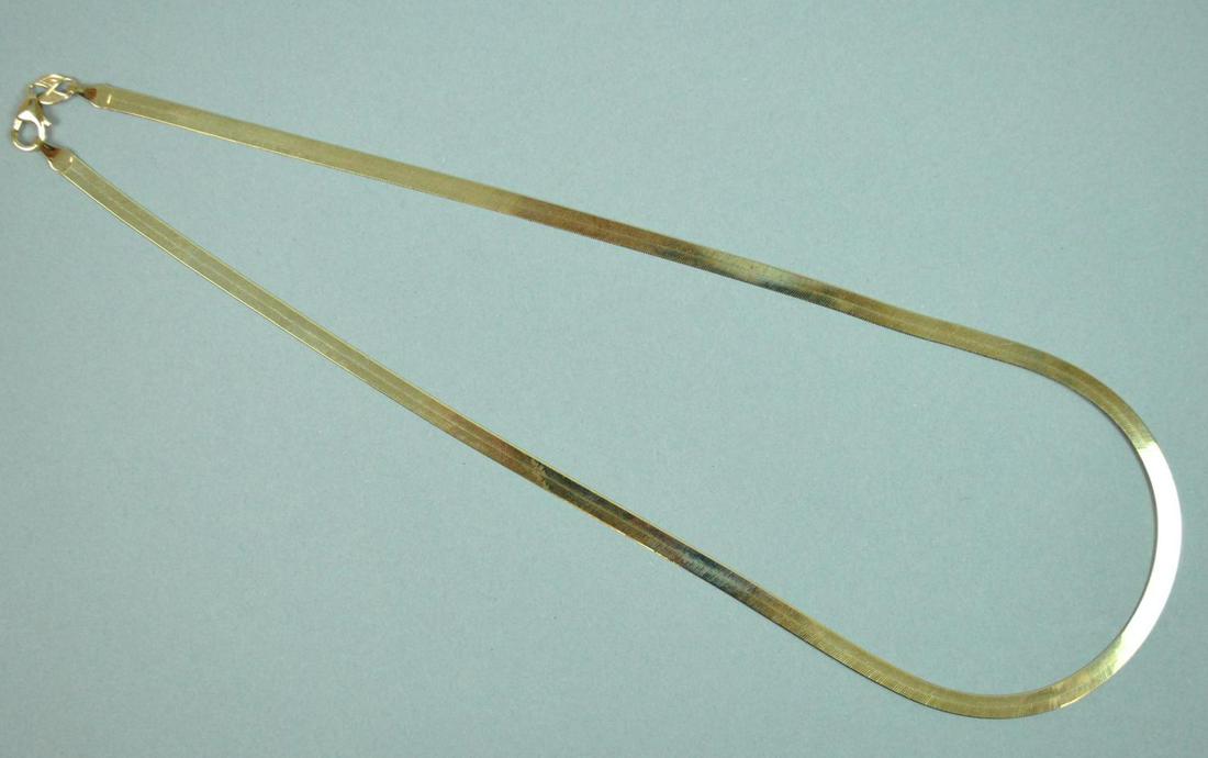ITALIAN 14K HERRINGBONE NECKLACE (1 of 3)