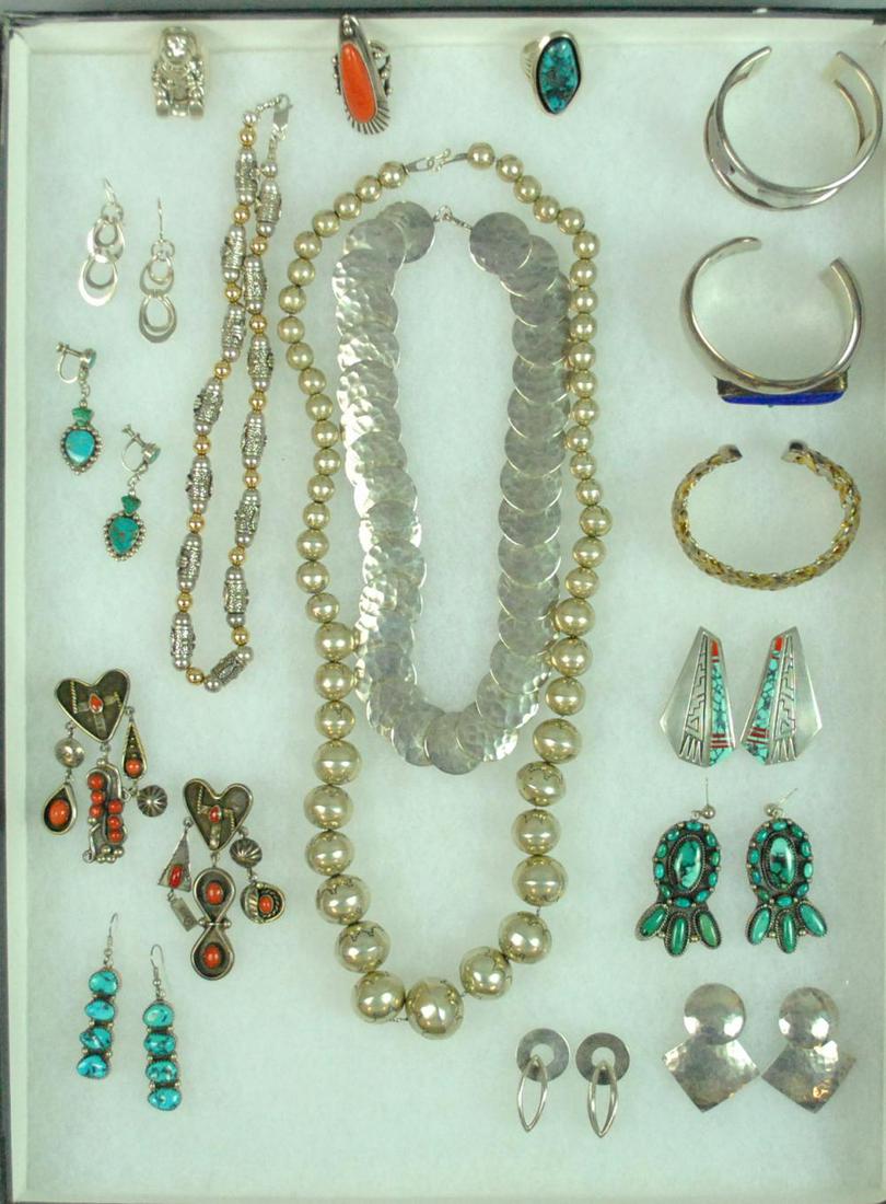 (17) PIECE SILVER JEWELRY GROUP (1 of 8)