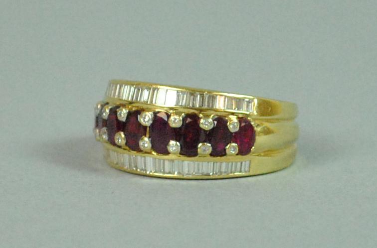 18K RUBY & DIAMOND RING (1 of 4)