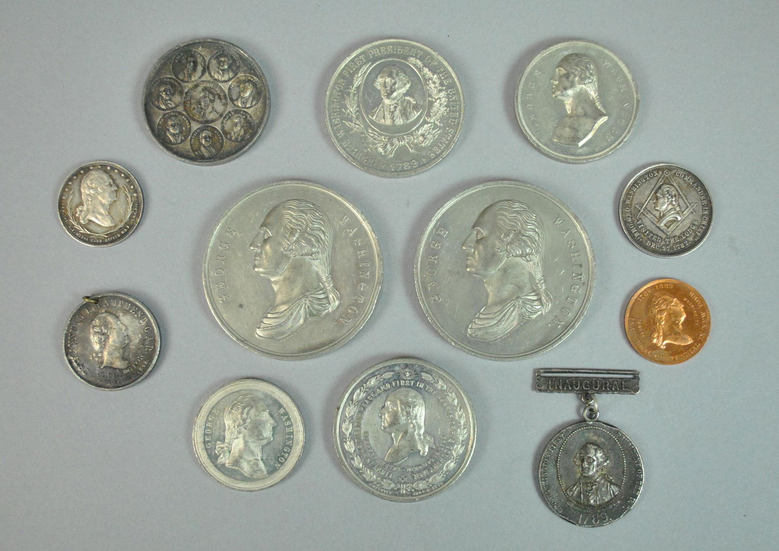 (12) MEDALLIC PORTRAITS OF GEORGE WASHINGTON (1 of 9)