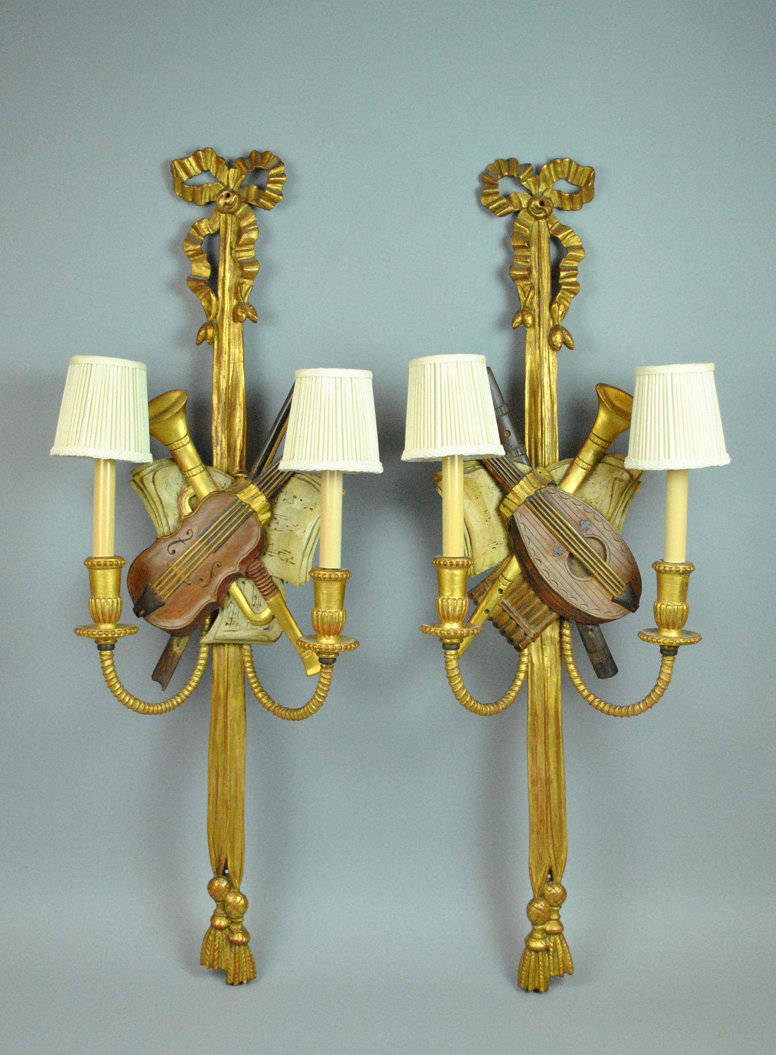 PAIR OF MUSICAL THEMED WALL SCONCES (1 of 6)