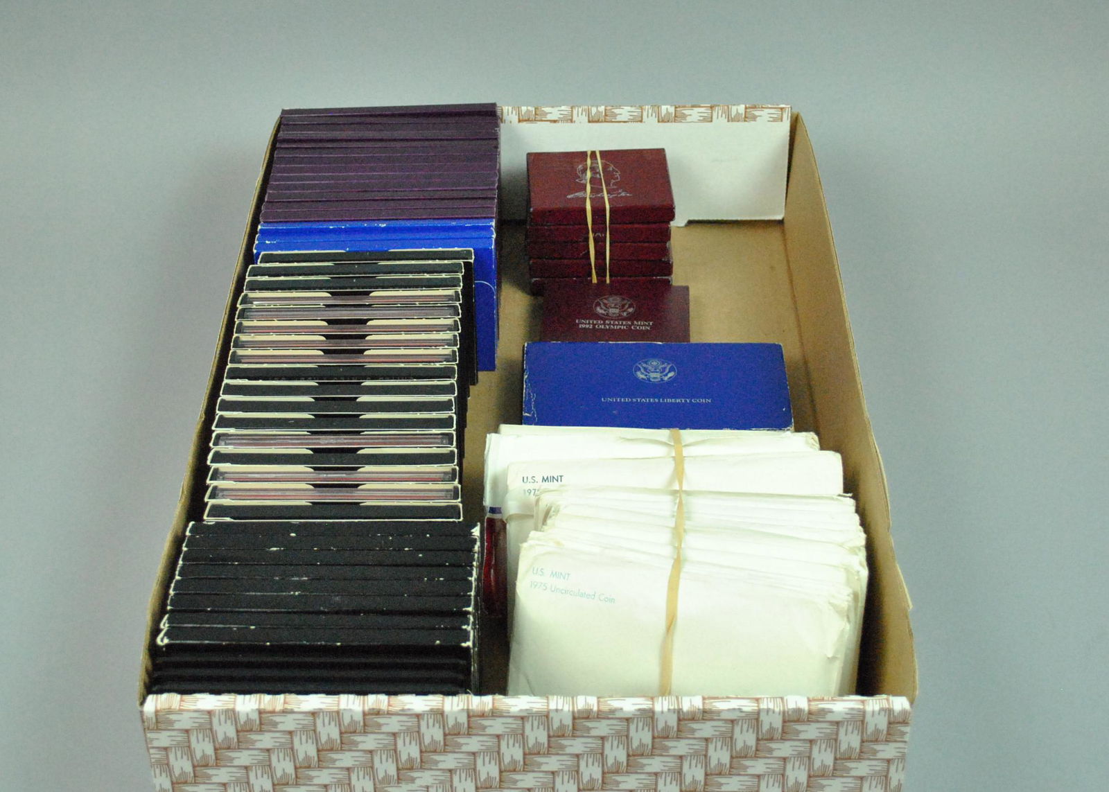 (72) PIECE COLLECTIBLE US COIN GROUP - SOME SILVER (1 of 3)