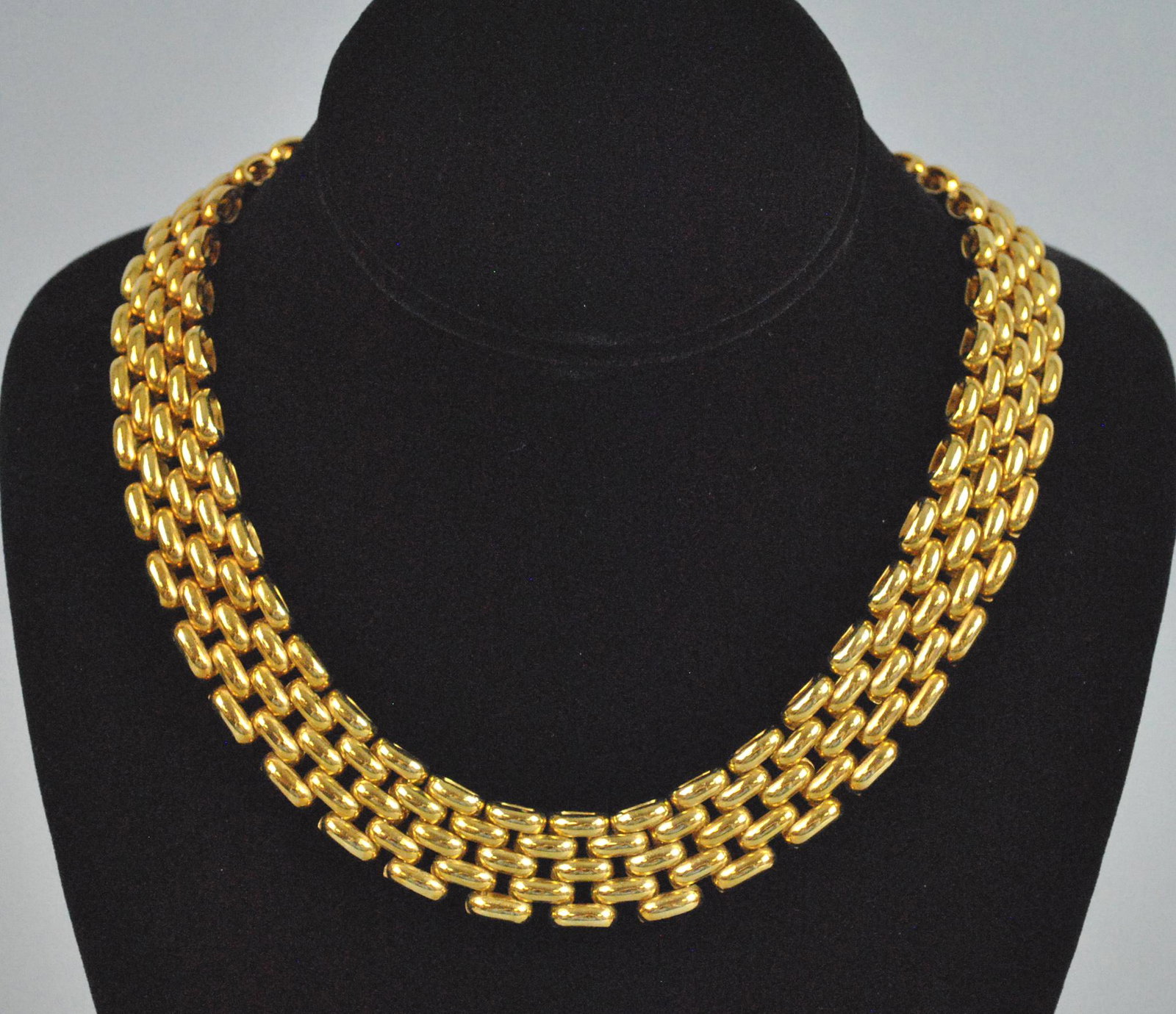 ITALIAN 18K GOLD WIDE LINK NECKLACE, 108GMS. (1 of 2)