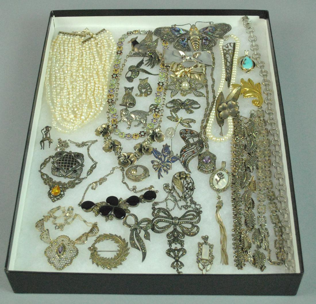 (39) SILVER NECKLACES & PINS (1 of 7)